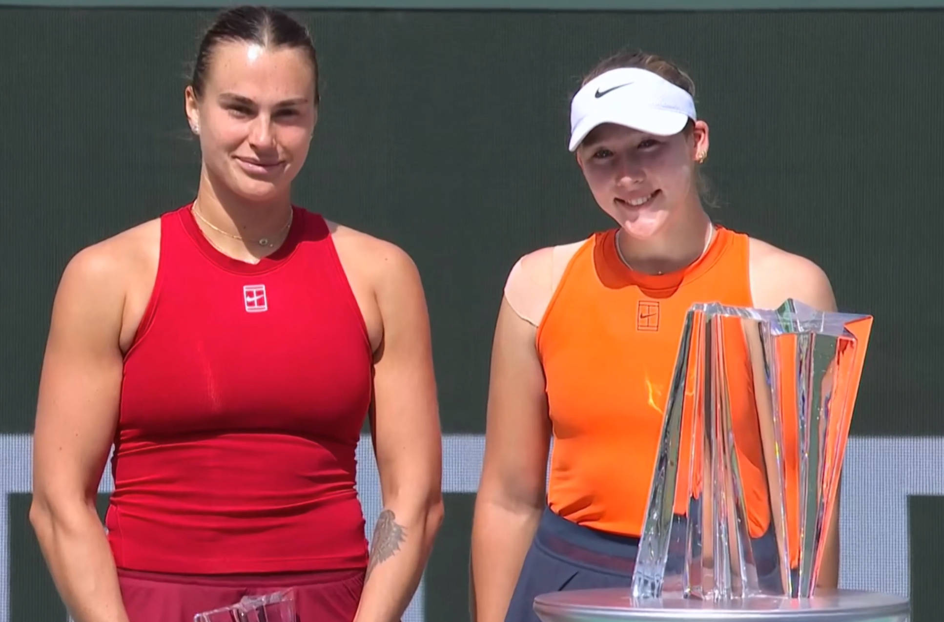 莎拉波娃关键节点关键助攻，TL带队取胜！